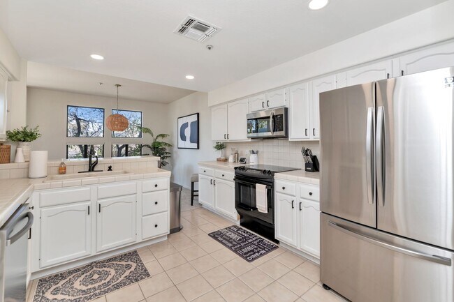 7720 E Gainey Ranch Rd Scottsdale, AZ 85258 photo 5