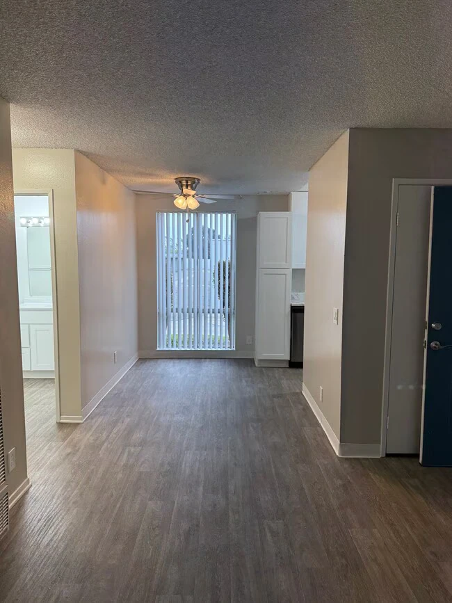 Ocean Park Apartments photo 5