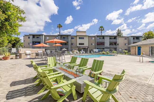 Hendrix Apartments - A 55+ Lifestyle Community photo 4