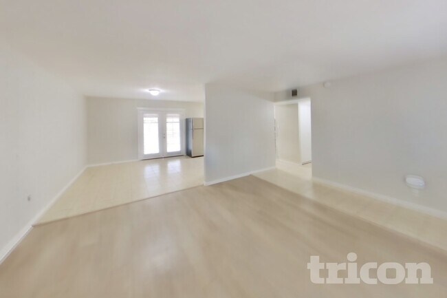 5024 W Krall St Glendale, AZ 85301 photo 3