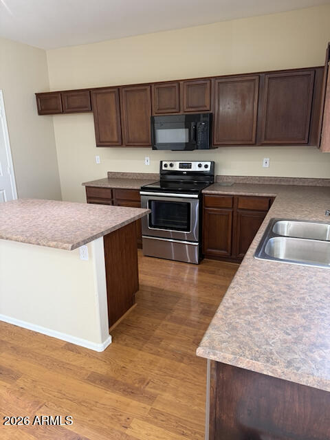 15884 W Cocopah St Goodyear, AZ 85338 photo 4
