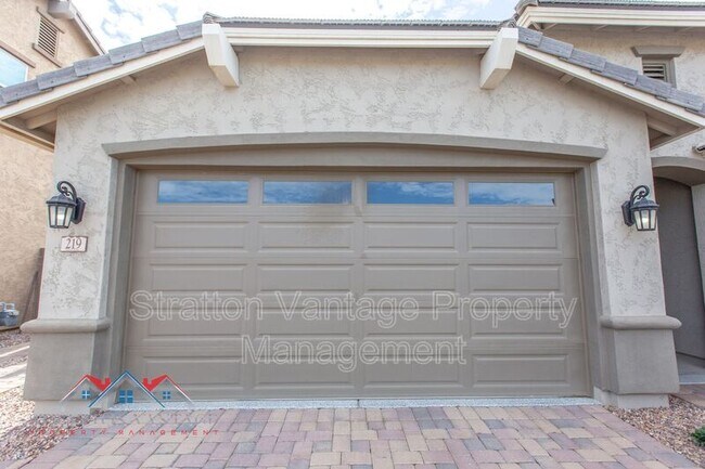 219 E Horseshoe Dr Chandler, AZ 85249 photo 4