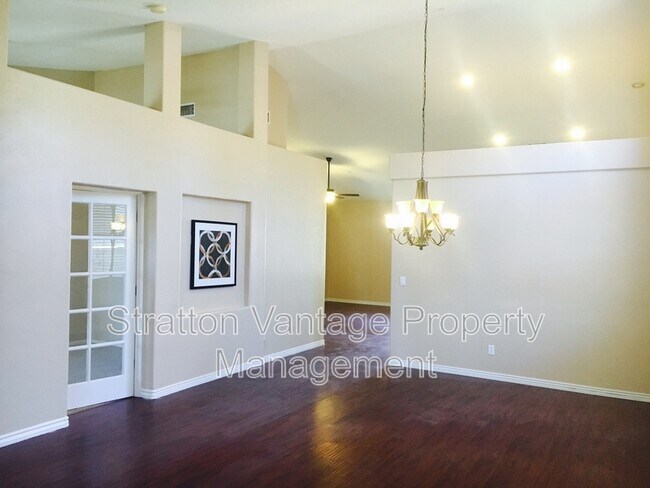 16596 N 105th Way Scottsdale, AZ 85255 photo 4