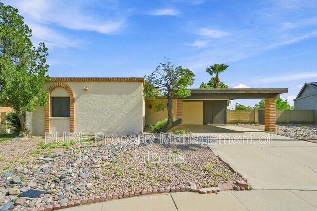 2604 W Ellis Dr photo 2