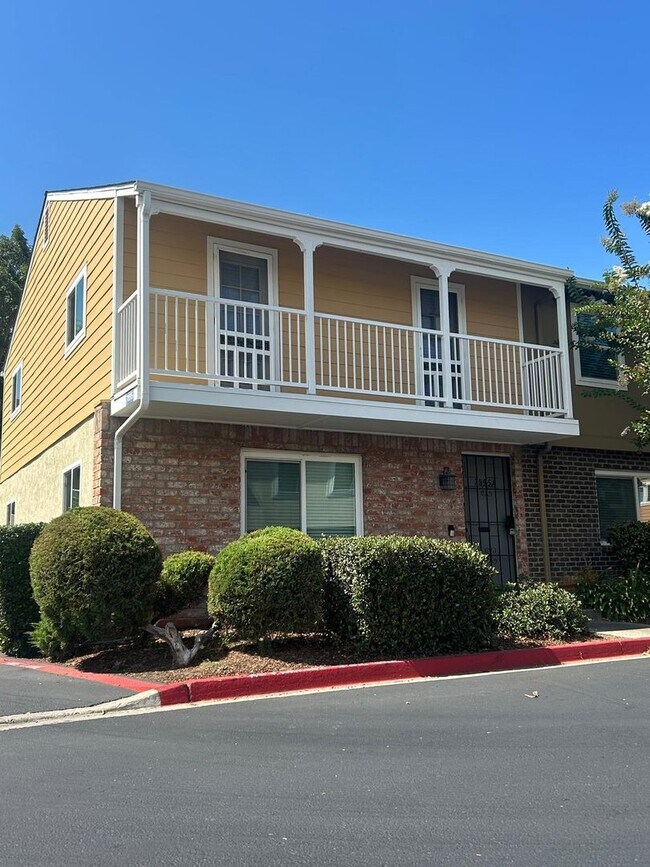 7895 Rancho Fanita Dr Santee, CA 92071