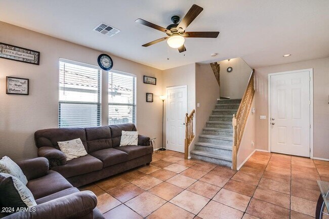 16429 W Remuda Dr Surprise, AZ 85387 photo 5