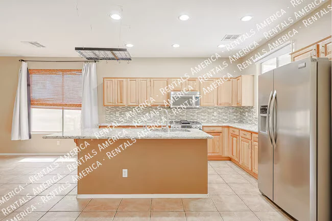 2512 W Old Paint Trail Phoenix, AZ 85086 photo 4