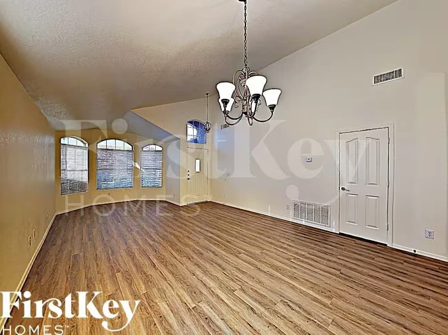 7206 E Lindner Ave Mesa, AZ 85209 photo 4