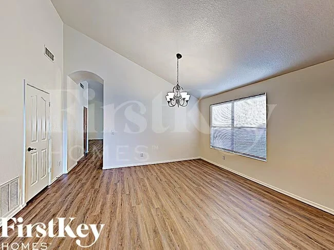 7206 E Lindner Ave Mesa, AZ 85209 photo 3