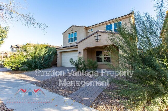 10215 E Starion Ave Mesa, AZ 85212 photo 2