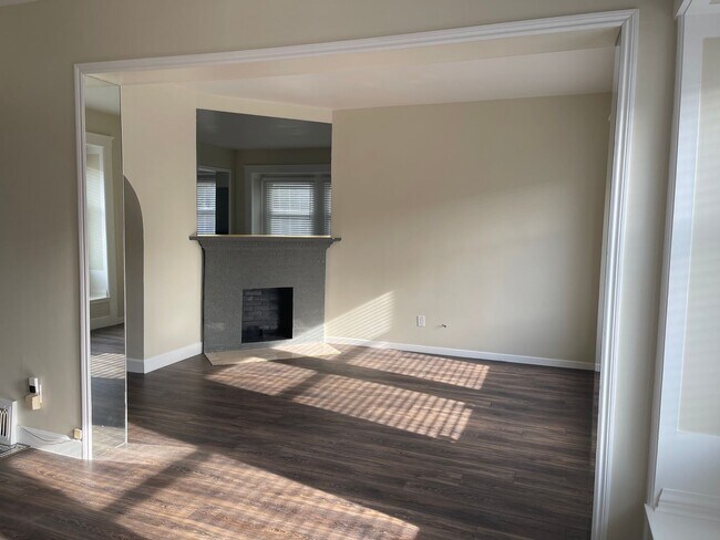 74 Palm Ave San Francisco, CA 94118 photo 2