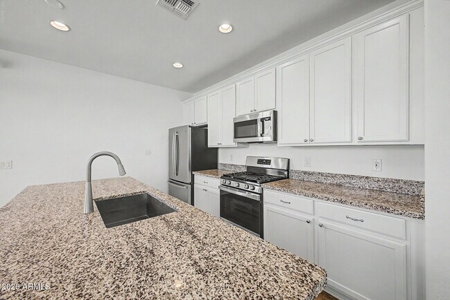 14690 W Sand Hills Rd Surprise, AZ 85387 photo 5