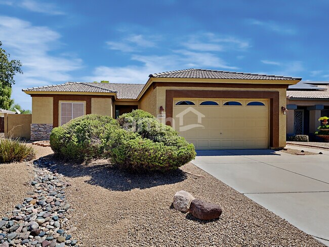 15843 N 135th Dr photo 2