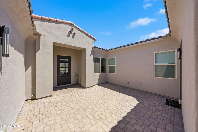 6896 E Lomas Verdes Dr Scottsdale, AZ 85266 photo 2