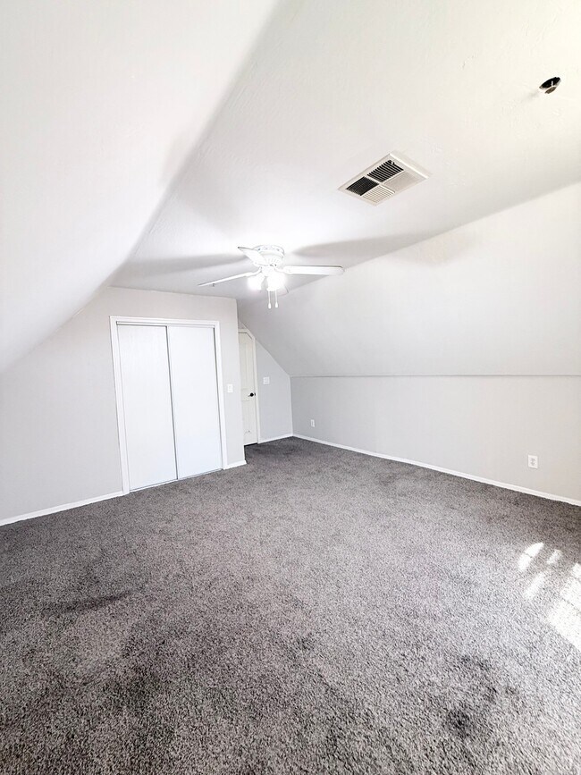 2428 N 101st Ave Avondale, AZ 85392 photo 5