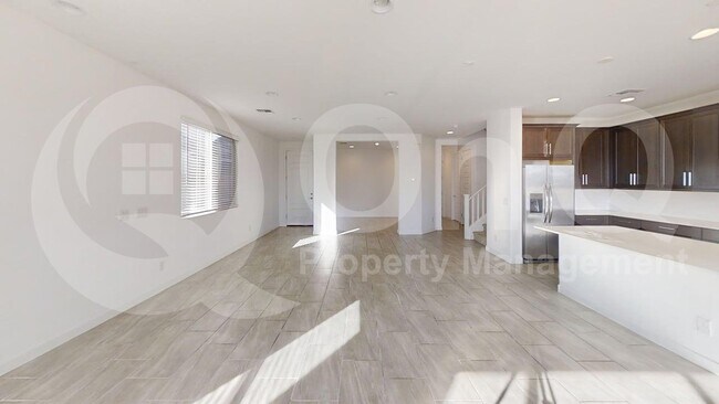 9213 W Roma Ave Phoenix, AZ 85037 photo 5