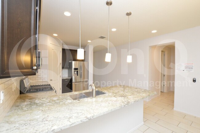 26313 N 131st Dr Peoria, AZ 85383 photo 3