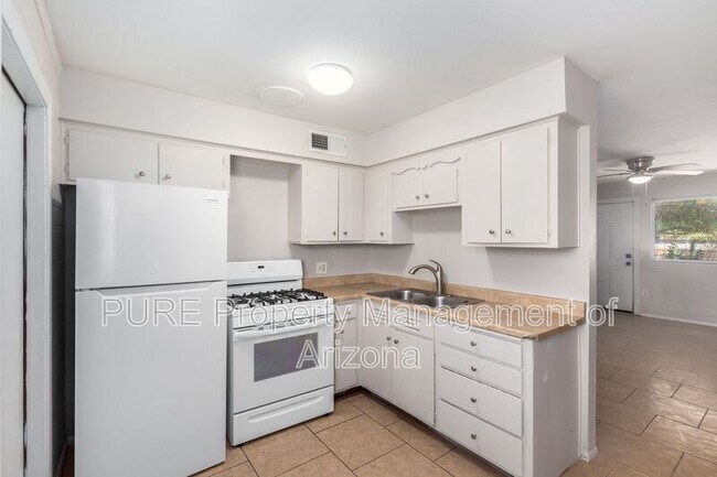 3202 N 66th St Scottsdale, AZ 85251 photo 5
