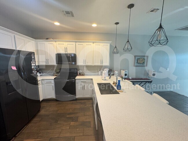 2245 S Sabino Dr Gilbert, AZ 85295 photo 5