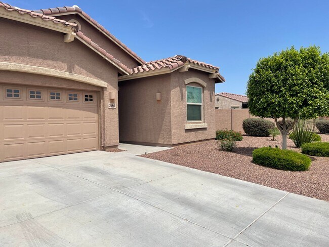 3150 S Santa Rita Way Chandler, AZ 85286 photo 4
