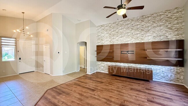 4250 E Augusta Ave Chandler, AZ 85249 photo 4