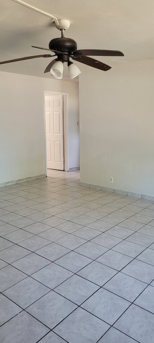 1852 Robin Ln Concord, CA 94520 photo 4