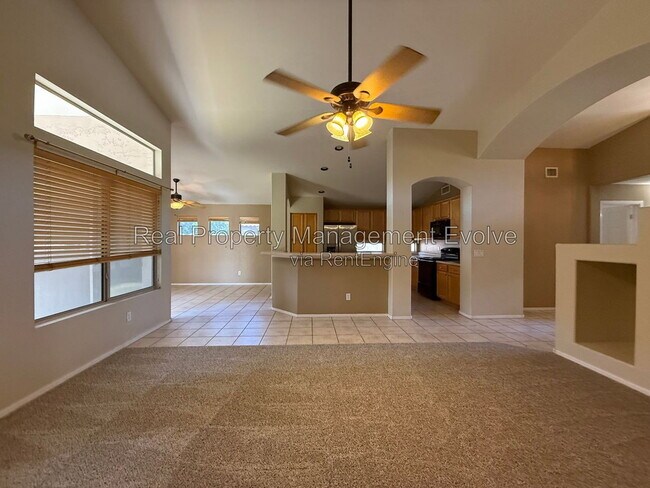 1021 W Park Ave Gilbert, AZ 85233 photo 5