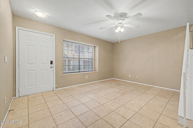 4849 E Kachina Trail Phoenix, AZ 85044 photo 5