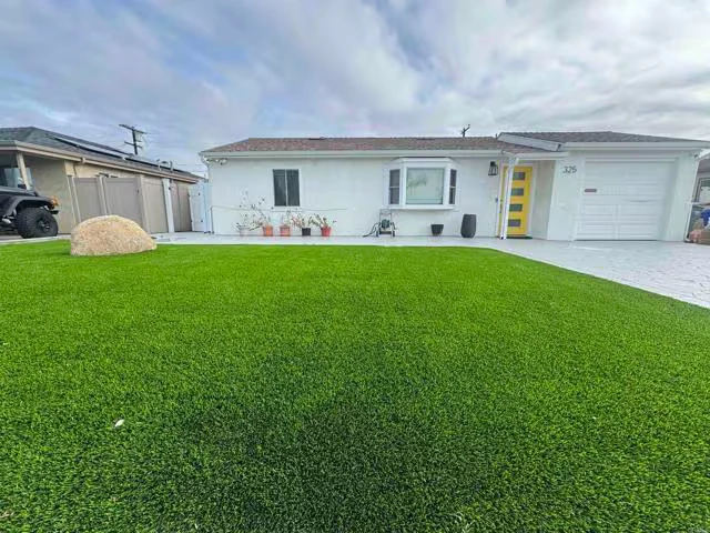 325 Elm Ave Imperial Beach, CA 91932 photo 2
