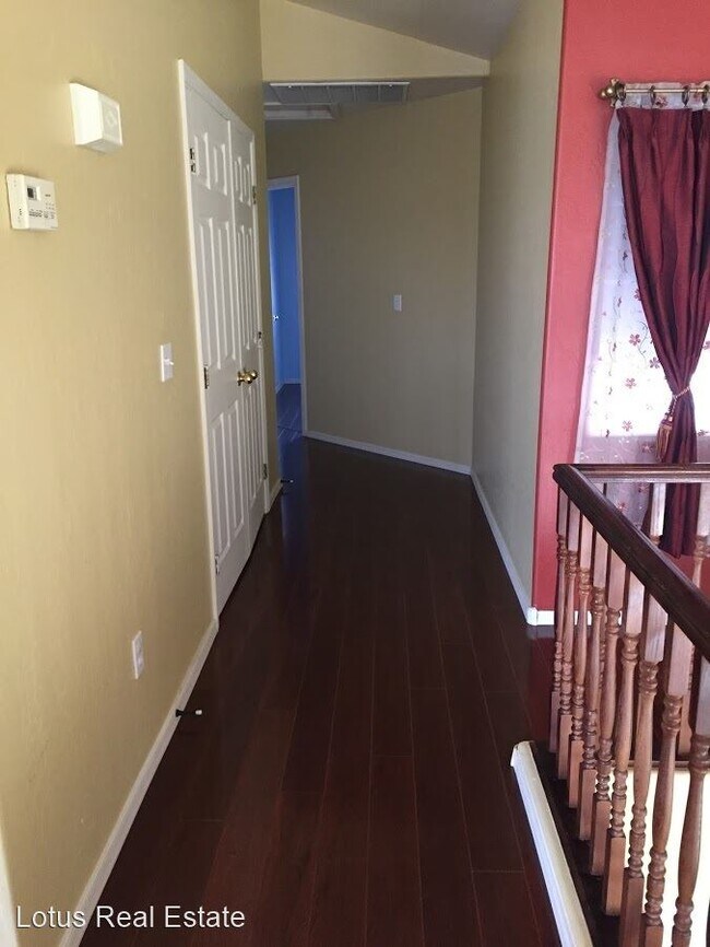 2127 E Nighthawk Way Phoenix, AZ 85048 photo 3