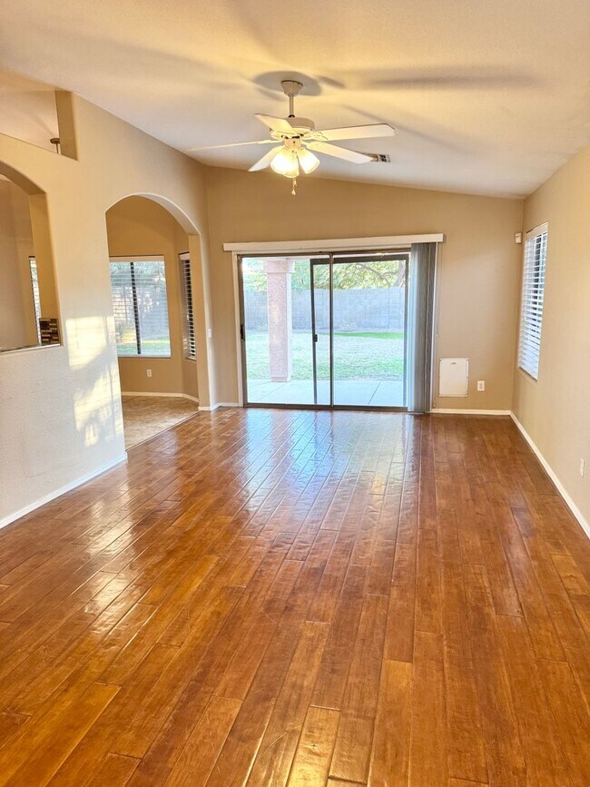 1443 W Mead Dr Chandler, AZ 85248 photo 3