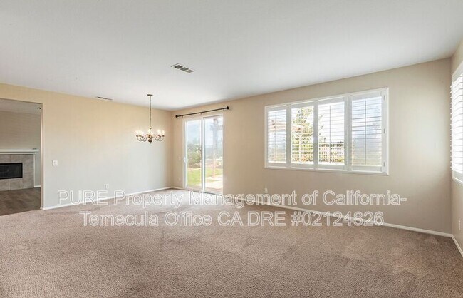 33356 Yucca St Temecula, CA 92592 photo 4