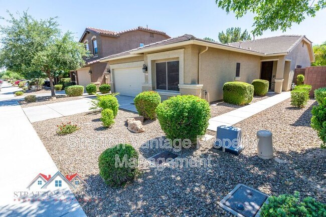 40937 N Linden St San Tan Valley, AZ 85140 photo 3