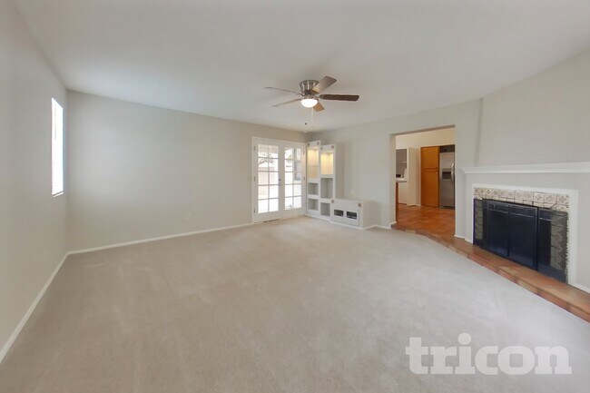 3031 W Mercer Ln Phoenix, AZ 85029 photo 2