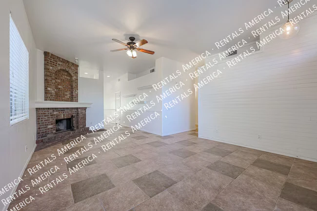 5163 W Megan St photo 5