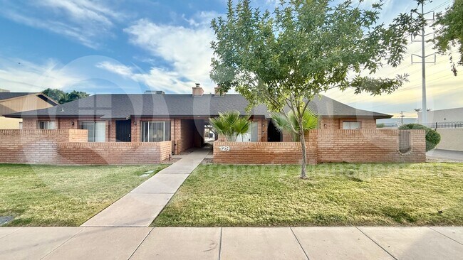 129 W Loma Vista Dr Tempe, AZ 85282 photo 3