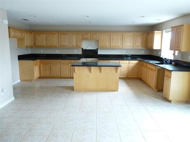 235 Brushwood Pl Brentwood, CA 94513 photo 2