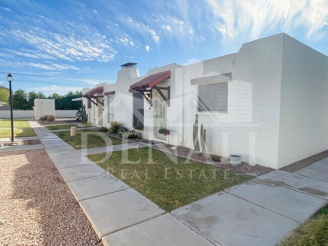 8058 E Oak St Scottsdale, AZ 85257 photo 2