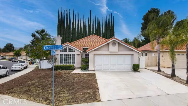 39563 Chabot Cir Murrieta, CA 92562 photo 2