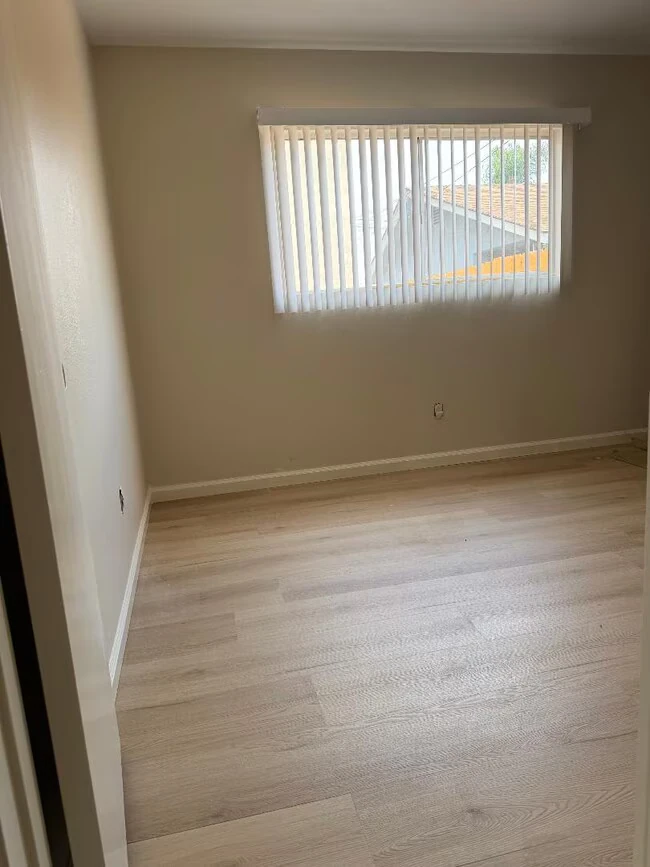 1260 Granger St Imperial Beach, CA 91932 photo 5