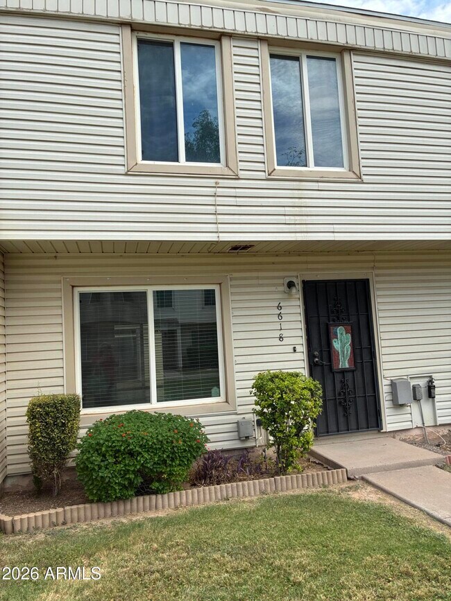 6618 S Palm Dr photo 3