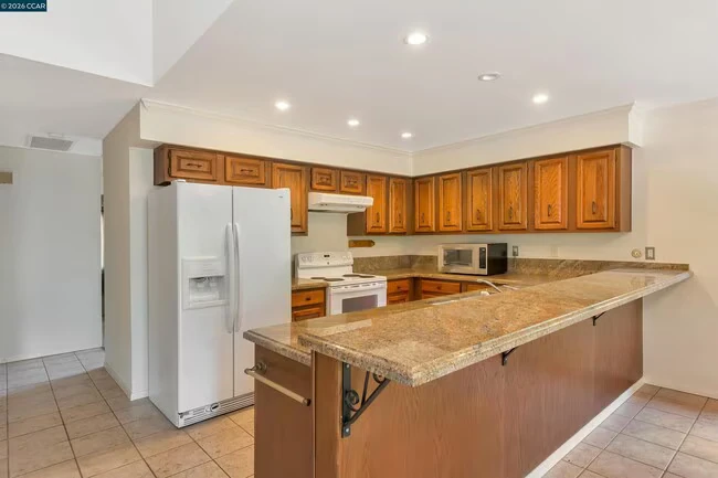 332 Downham Ct Walnut Creek, CA 94598 photo 3
