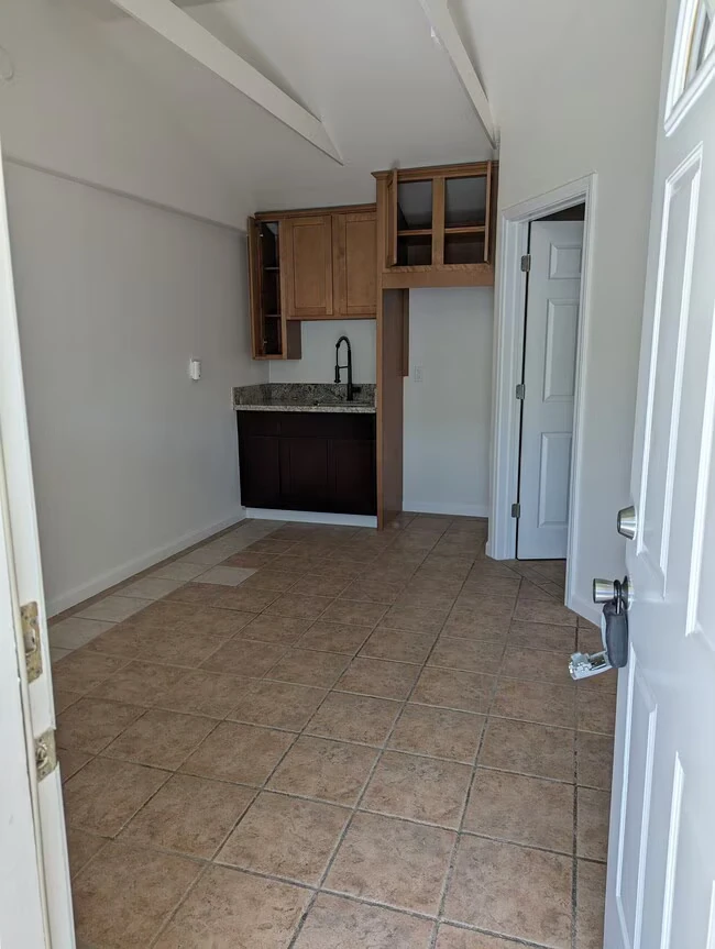 48 College Rd Watsonville, CA 95076 photo 2