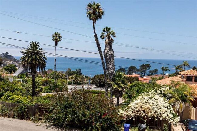 1827 Amalfi St San Diego, CA 92037 photo 4