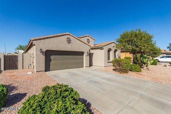 2466 E Katrina Trail Casa Grande, AZ 85194 photo 2