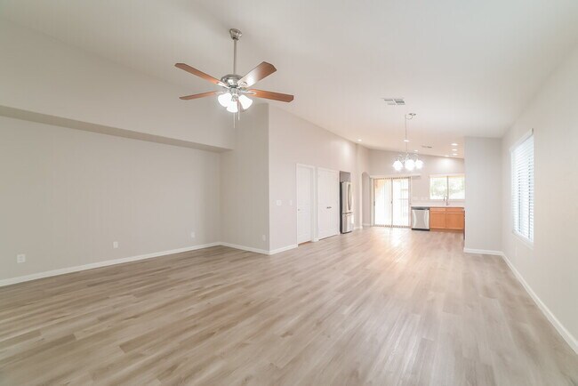 7125 W Williams St Phoenix, AZ 85043 photo 4