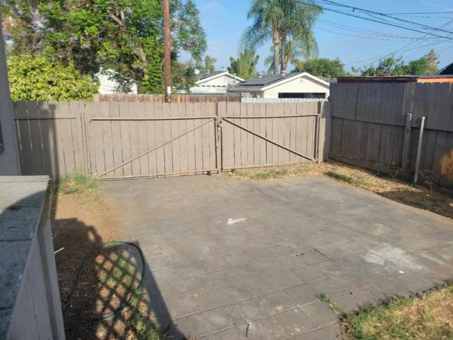 150 W Camden Ave El Cajon, CA 92020 photo 3