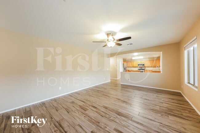 14251 W Windrose Dr Surprise, AZ 85379 photo 5