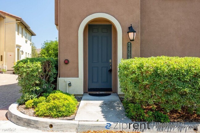 2768 Piantino Cir San Diego, CA 92108