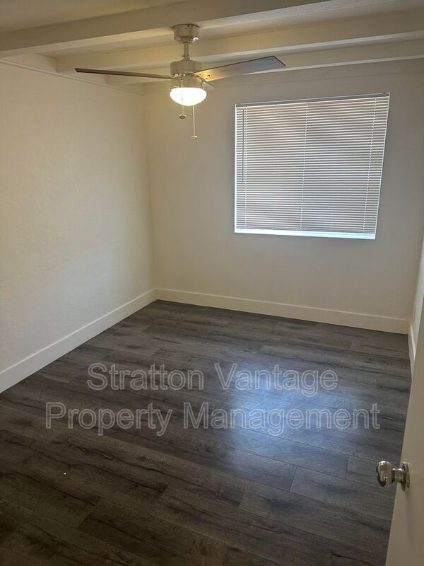 2046 N 17th St Phoenix, AZ 85006 photo 4